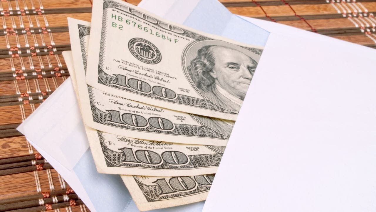 How to Negotiate a Salary Raise in Times of Crisis