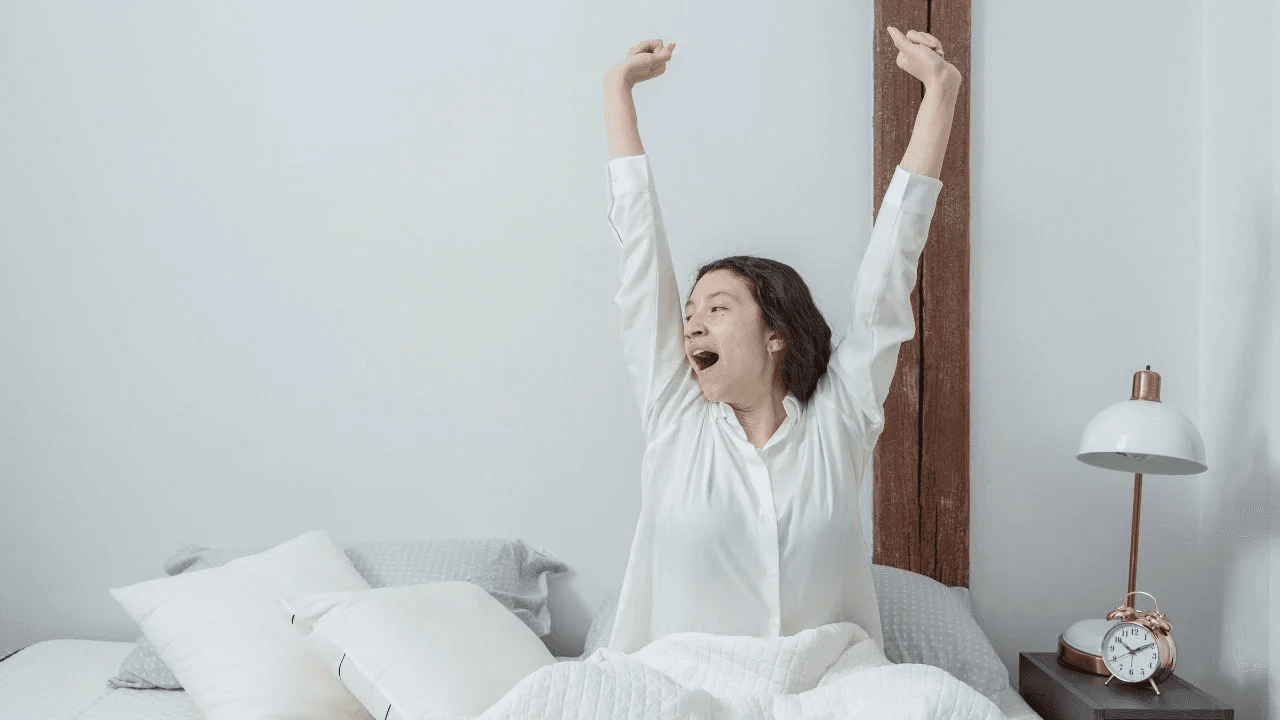 How to Wake Up Energized and Ready for the Day!